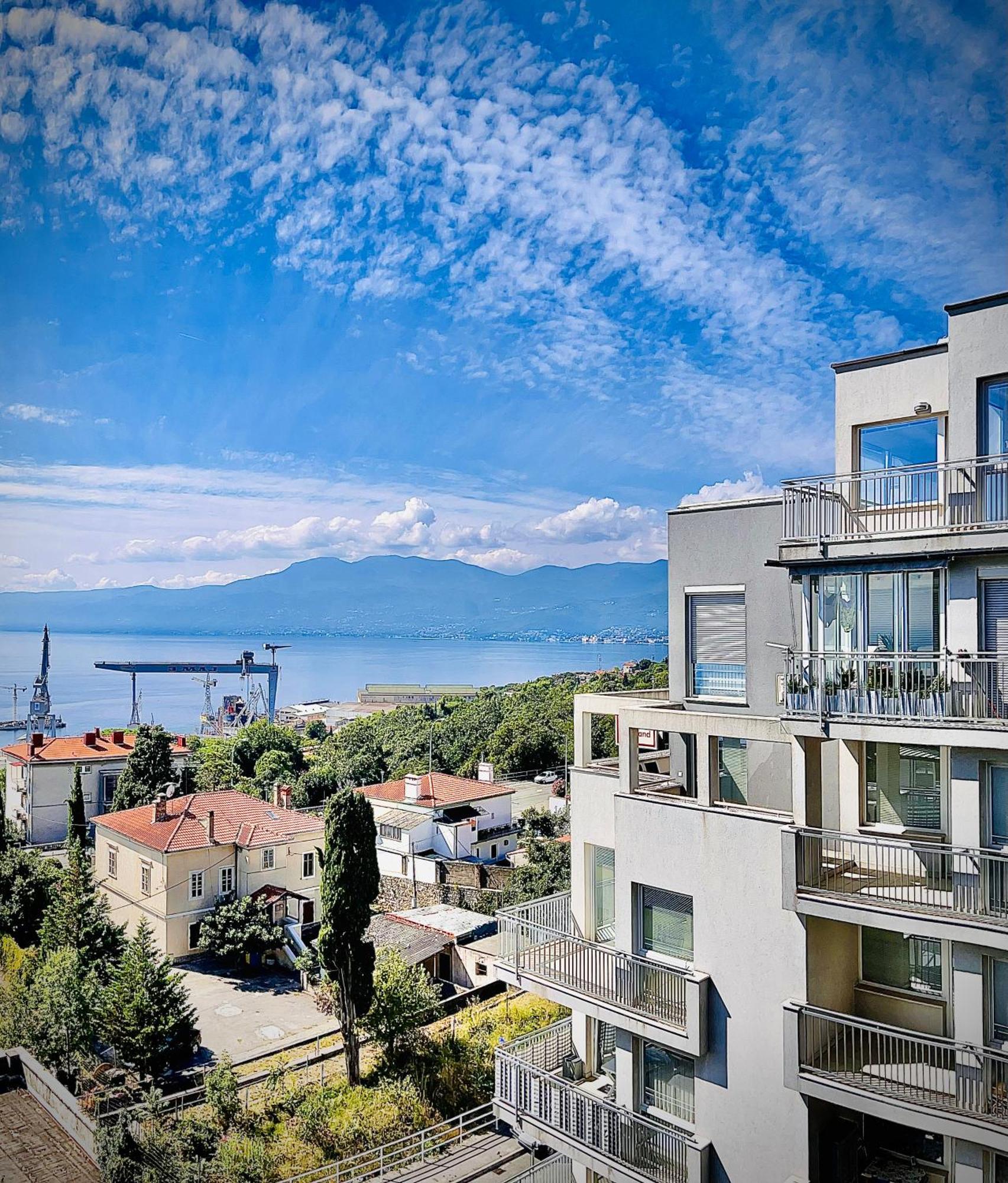 Apartment Linne Rijeka Exteriör bild